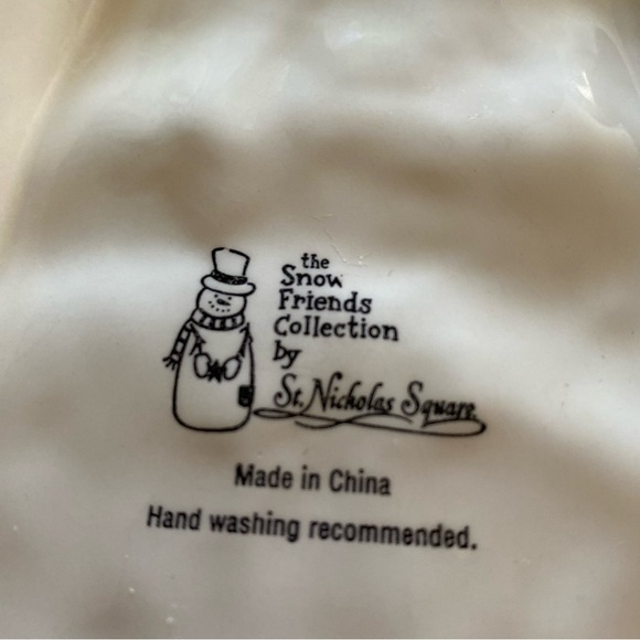 St. Nicholas Square The Snow Friends Collection Snowman Holiday Plate - Picture 5 of 10